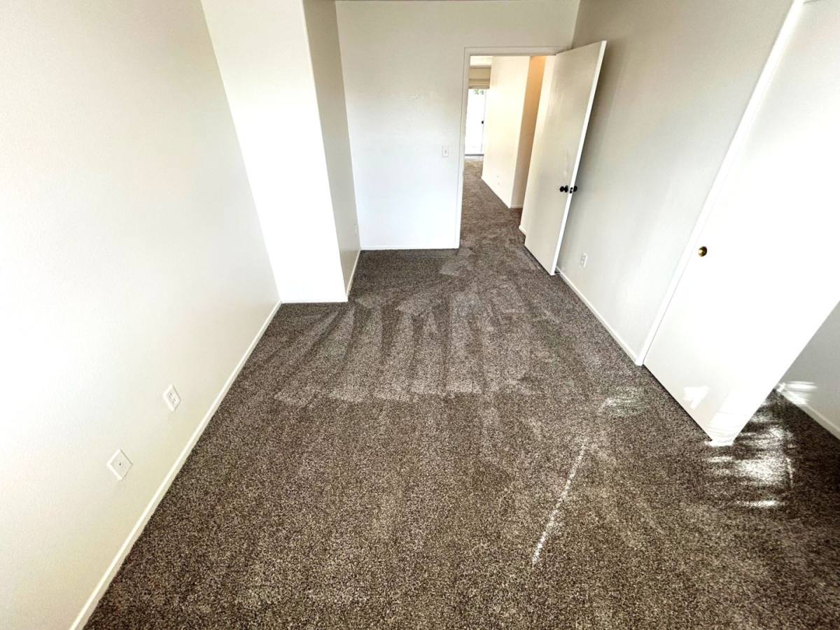 House for rent at 4916 River Splash Ave, Las Vegas, NV 89131