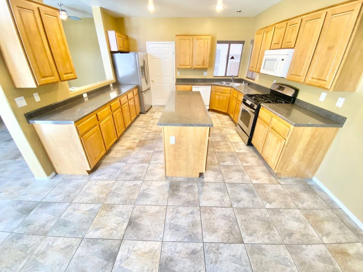 House for rent at 8221 Jo Marcy, Las Vegas, NV 89131