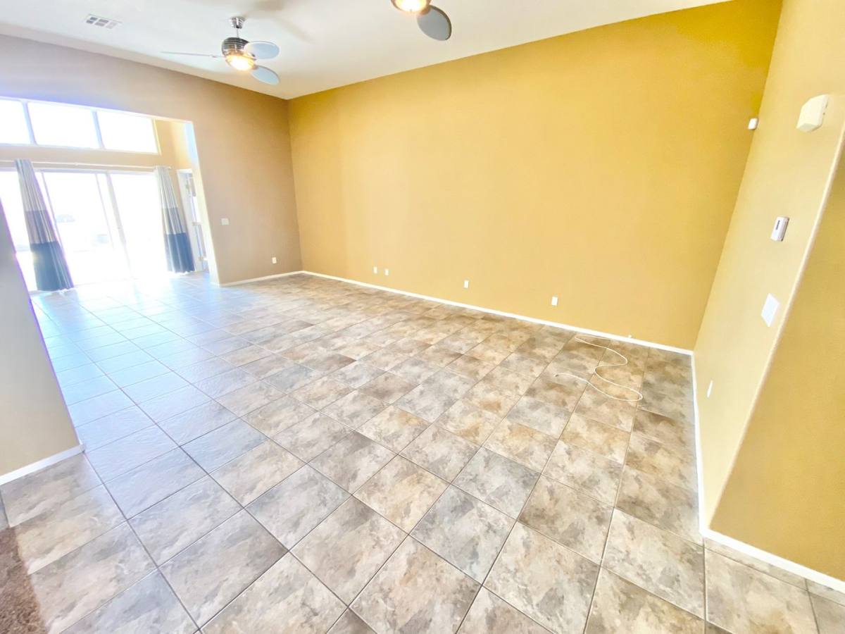 House for rent at 8221 Jo Marcy, Las Vegas, NV 89131