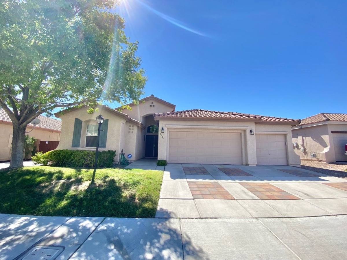 House for rent at 8221 Jo Marcy, Las Vegas, NV 89131