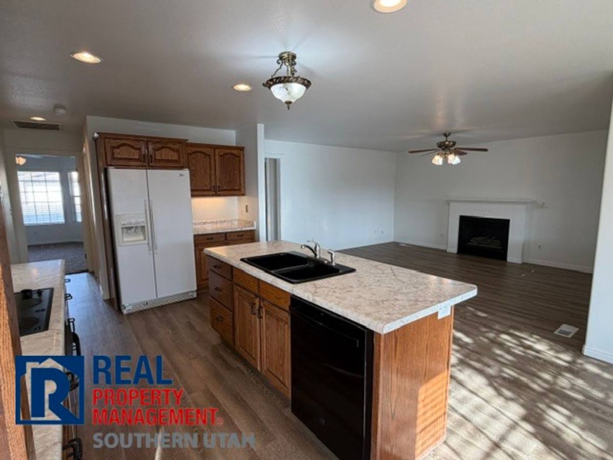 House for rent at 1188 S 1280 E, Saint George, UT 84790