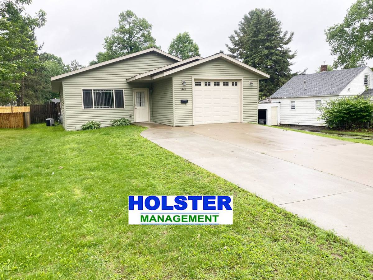 House for rent at 1441 Madison St, Wausau, WI 54401