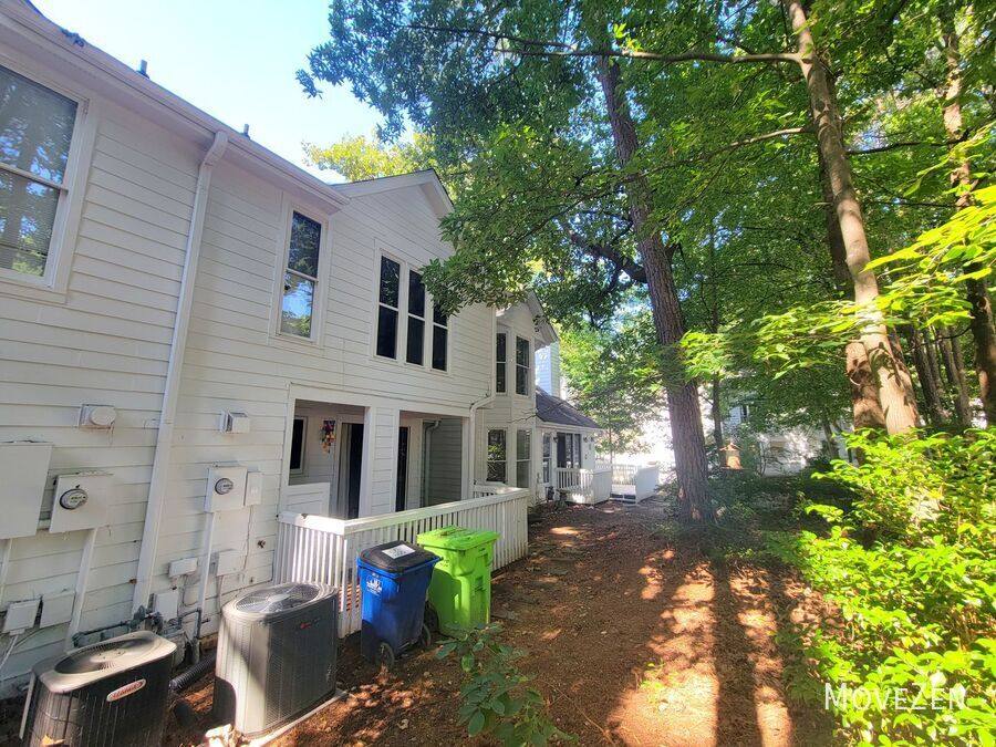 Townhouse for rent at 3813 Carnegie Lane, Raleigh, NC 27612