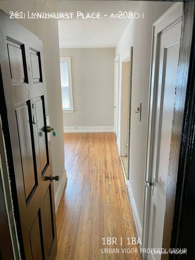 Apartment for rent at 261 Lyndhurst Place #208, Lexington, KY 40508