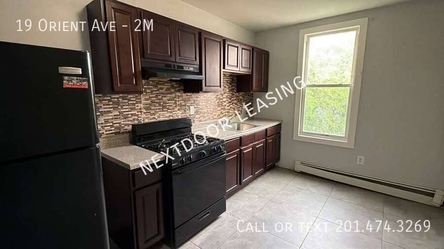 Apartment for rent at 19 Orient Ave #2M, Jersey City, NJ 07305