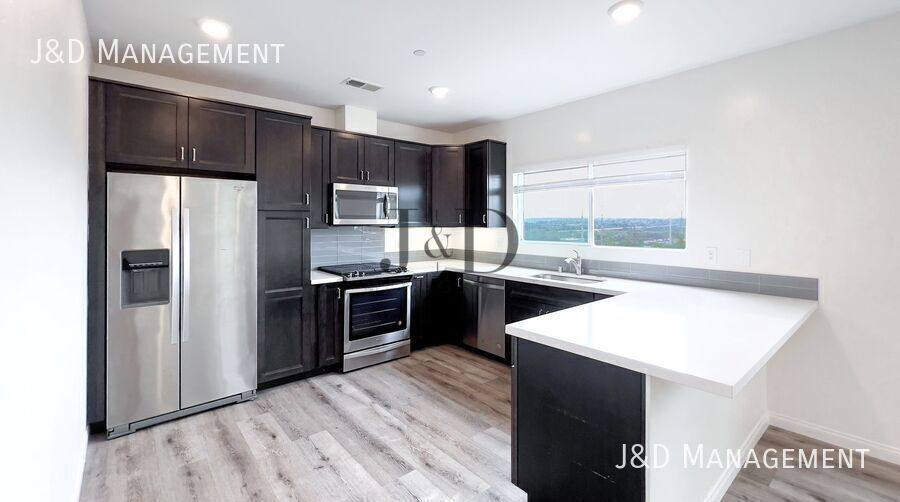 Apartment for rent at 1134-1148 Fresno St #4 3, San Diego, CA 92110