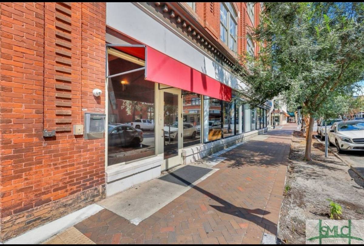 Condo for rent at 101 Barnard St, Savannah, GA 31401