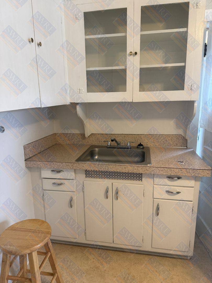 Apartment for rent at 915 Lee St #1 2, Rock Springs, WY 82901
