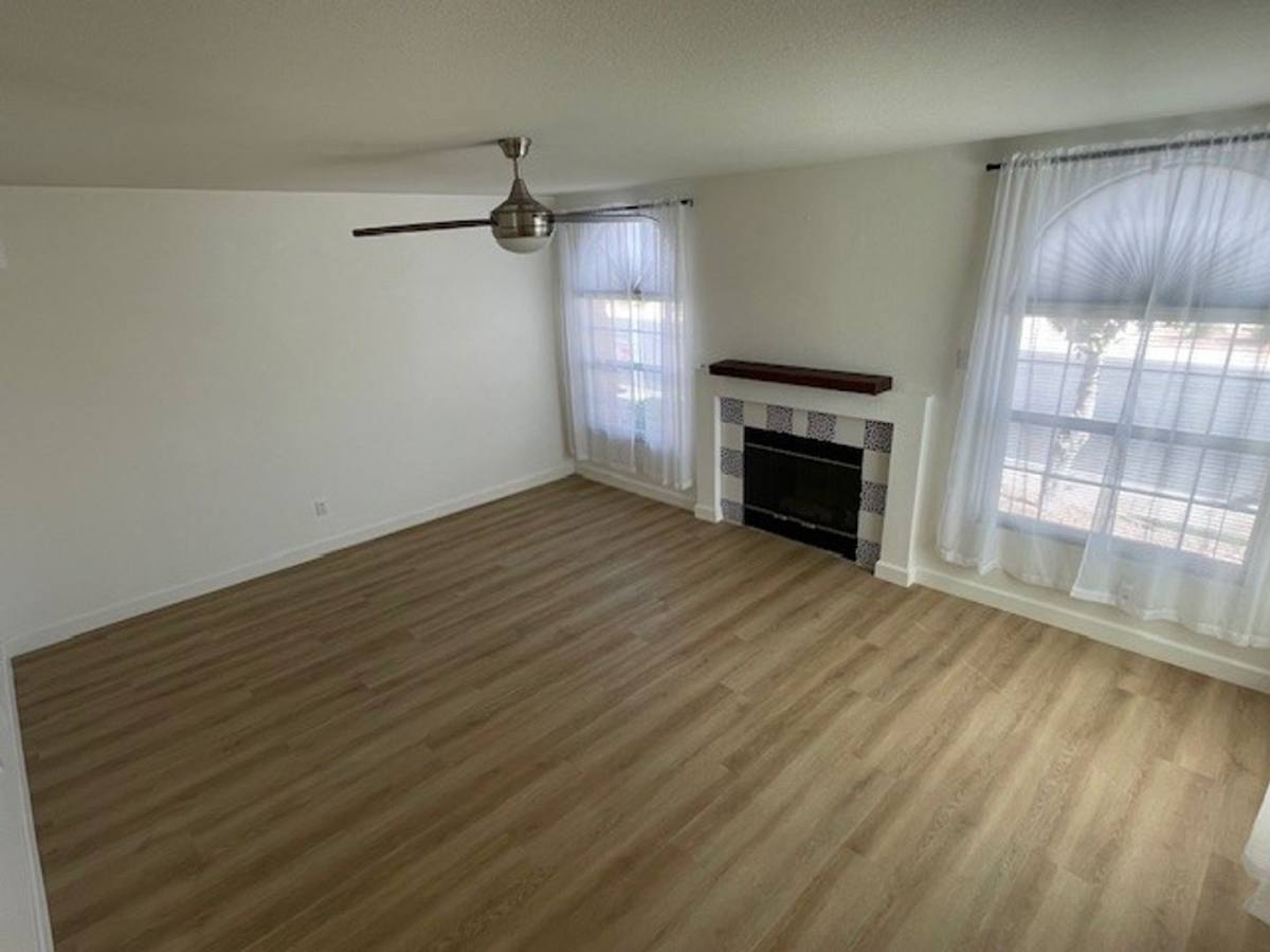 Townhouse for rent at 8401 Sewards Bluff Ave, Las Vegas, NV 89129