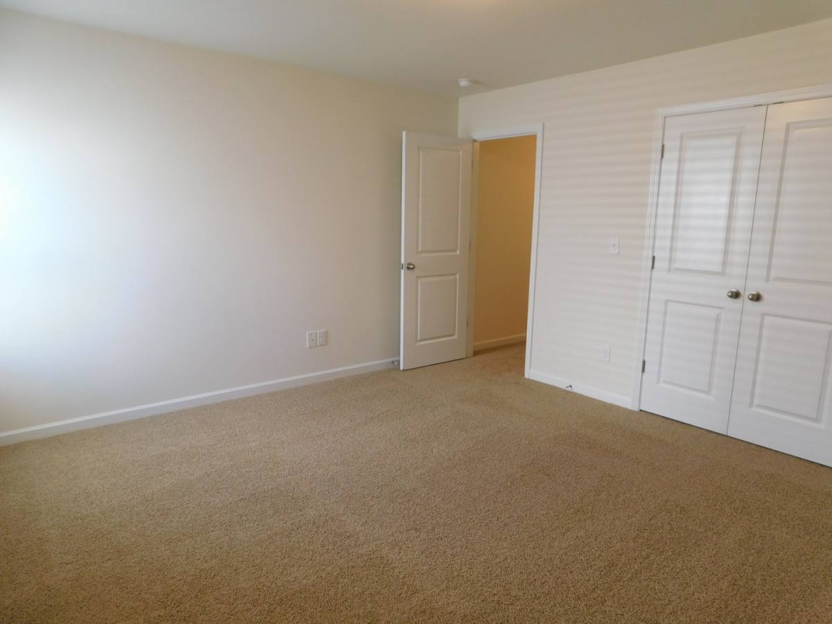 House for rent at 2626 Gingham St, Charlotte, NC 28216