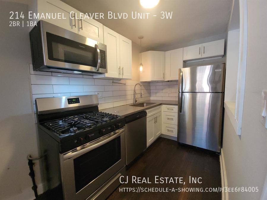 Apartment for rent at 214 Emanuel Cleaver Blvd #3W, Kansas City, MO 64112