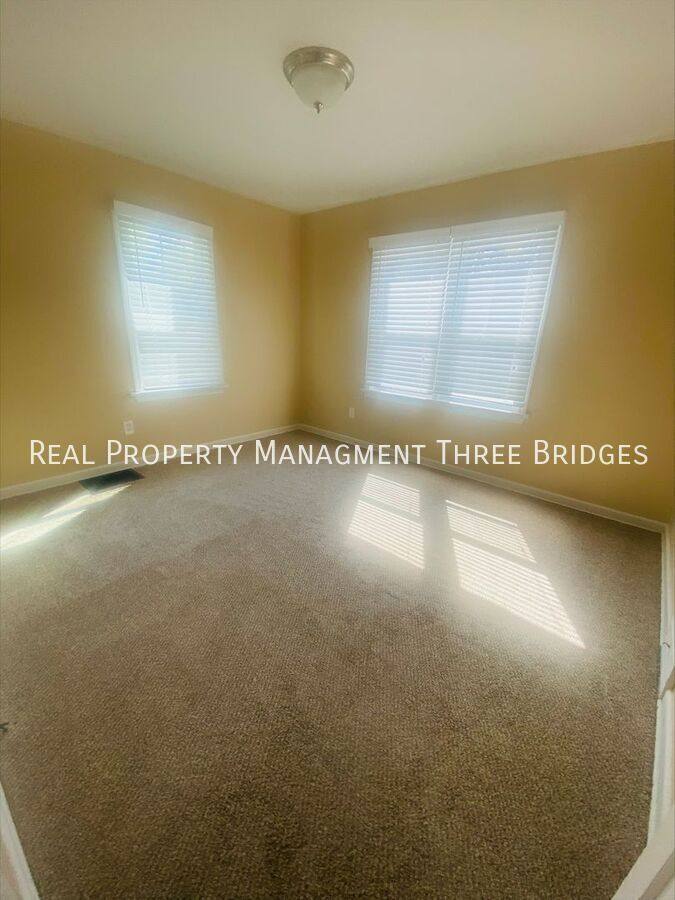 House for rent at 3208 Dix Ave, Saint Louis, MO 63114