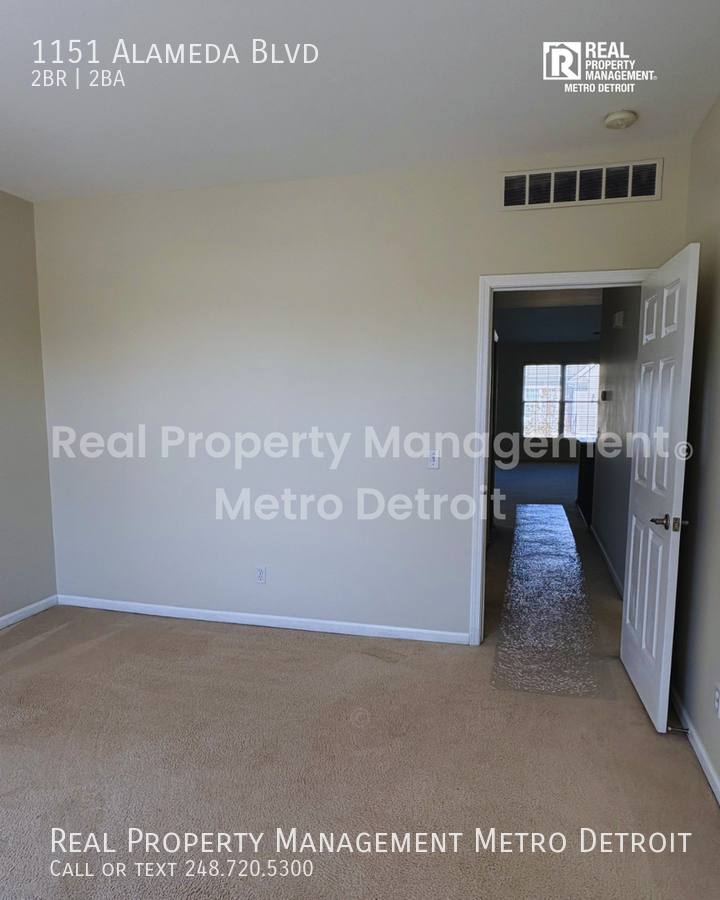 Condo for rent at 1151 Alameda Blvd, Troy, MI 48085