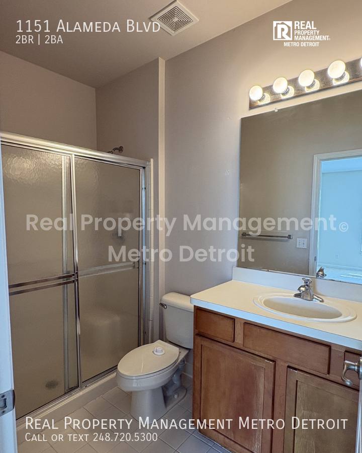 Condo for rent at 1151 Alameda Blvd, Troy, MI 48085