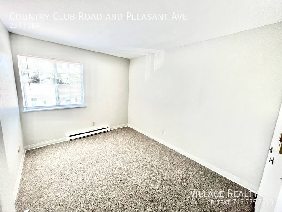 Apartment for rent at 605 Country Club Rd #B, Red Lion, PA 17356