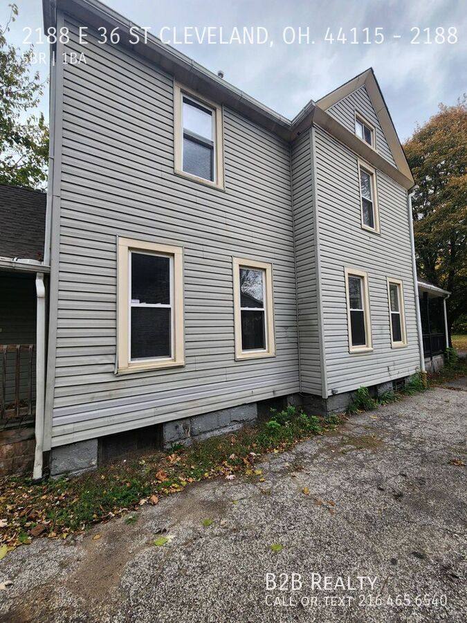 Apartment for rent at 2188 E 36 St, Cleveland, OH 44115