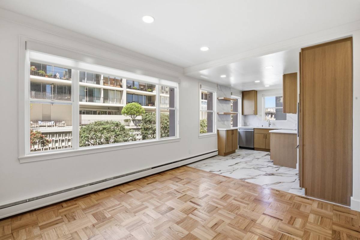 Apartment for rent at 1310 Jones St #204, San Francisco, CA 94109
