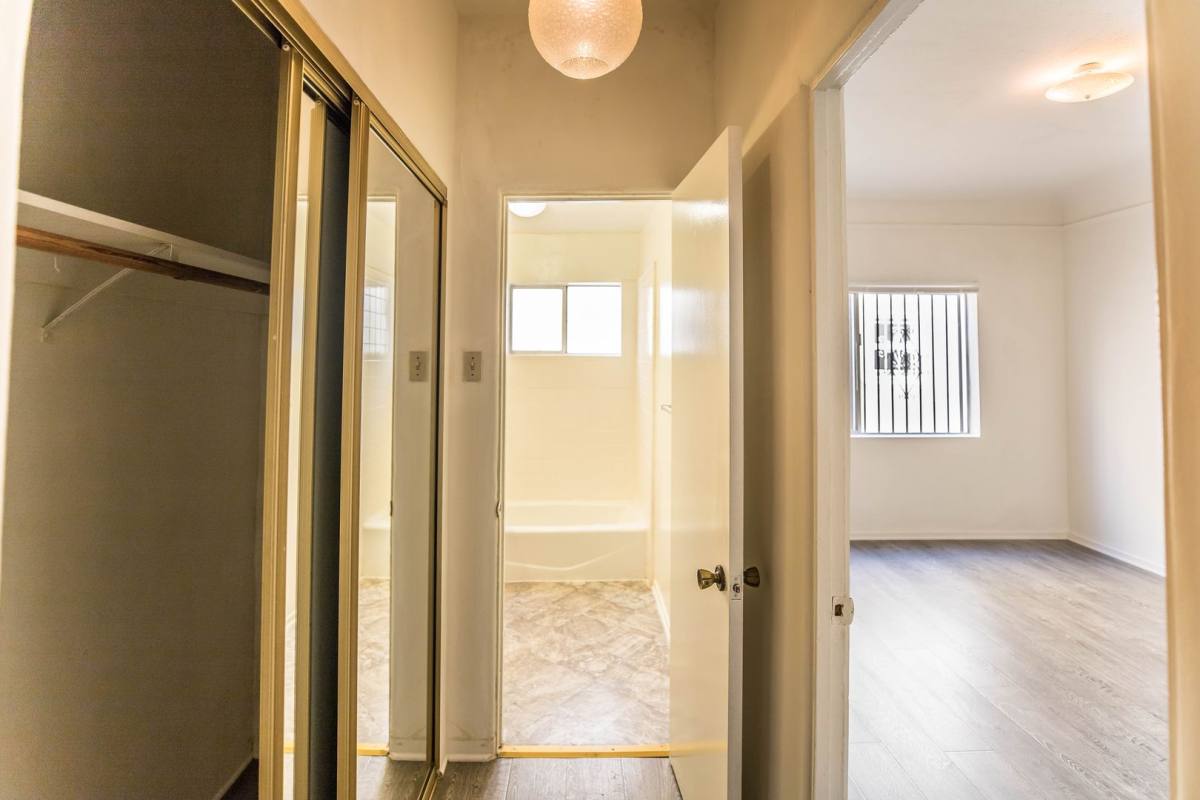 Condo for rent at 129 S Canon Dr #1, Beverly Hills, CA 90212