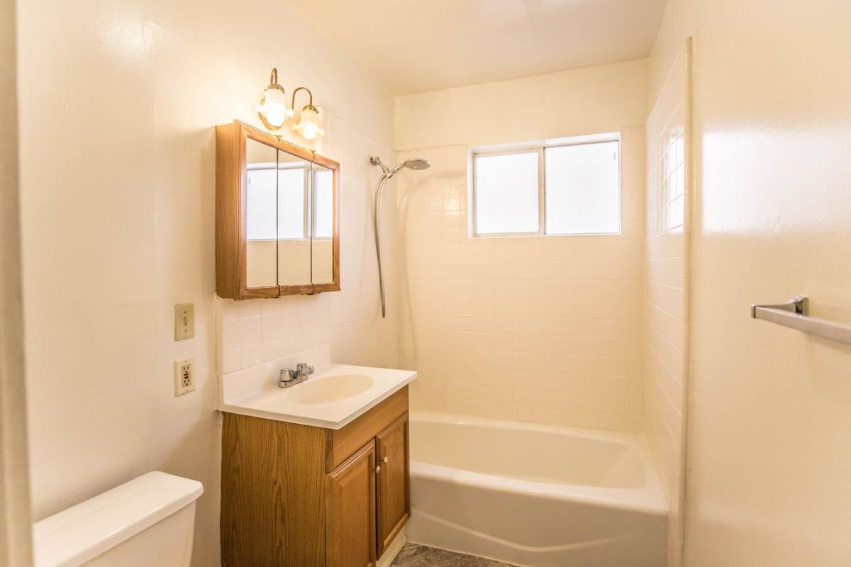 Condo for rent at 129 S Canon Dr #1, Beverly Hills, CA 90212