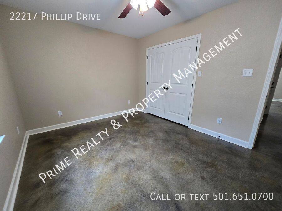 House for rent at 22217 Phillip Dr, Little Rock, AR 72206