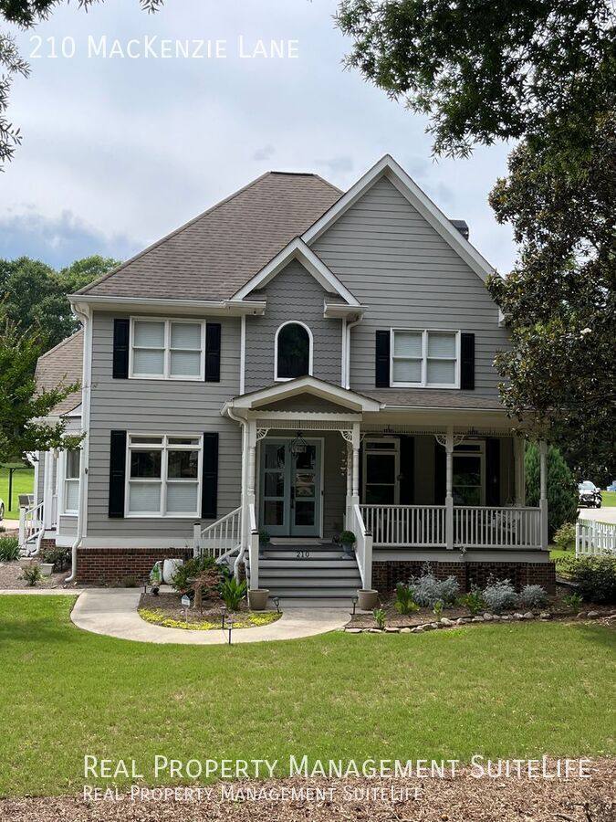 House for rent at 210 Mackenzie Lane, Fayetteville, GA 30214