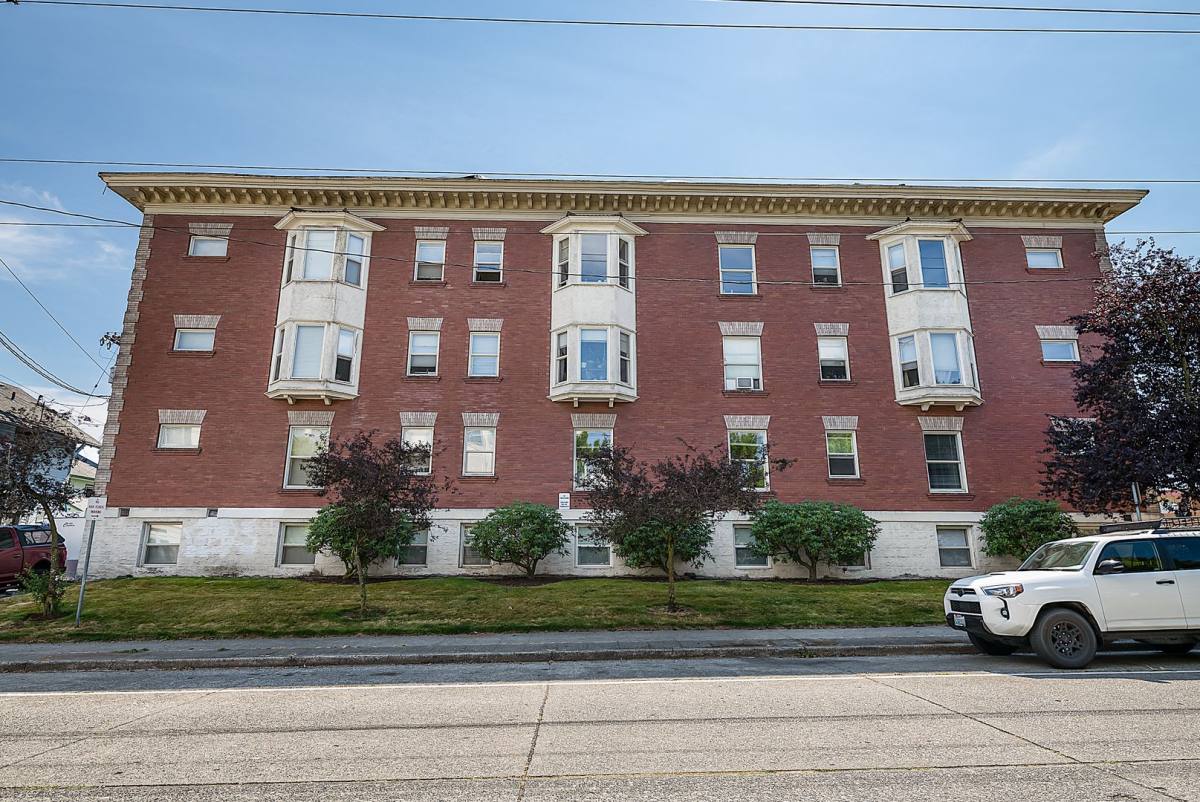 Apartment for rent at 2501 Colby Ave, Everett, WA 98201