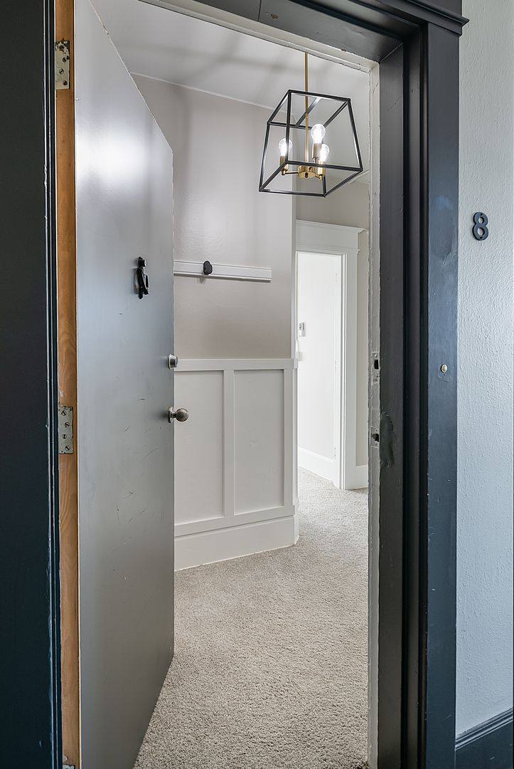 Apartment for rent at 2501 Colby Ave, Everett, WA 98201