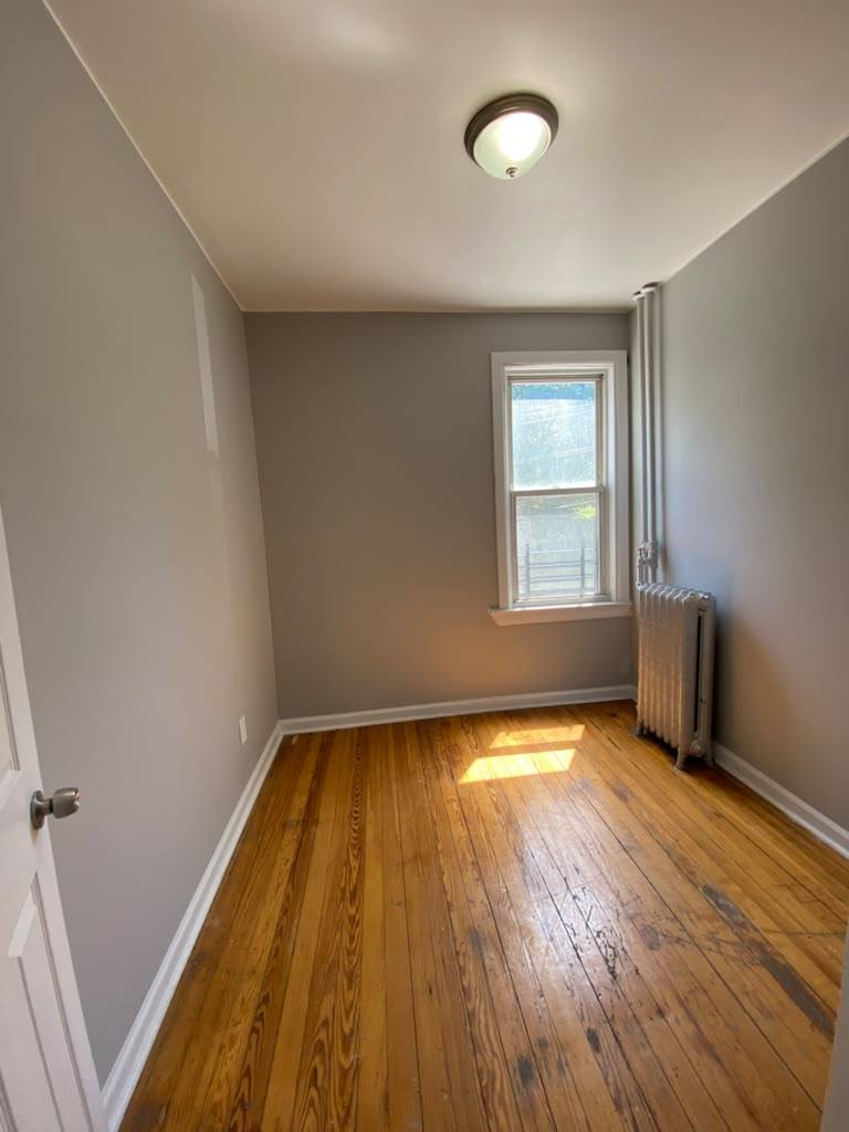 Apartment for rent at 74 Glenwood Ave #2N, Yonkers, NY 10701