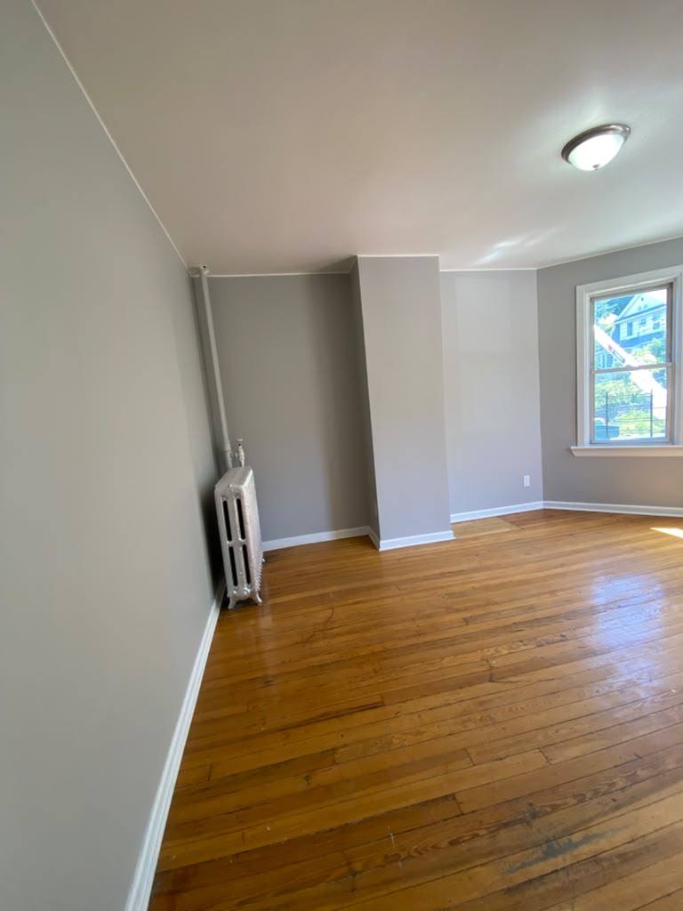 Apartment for rent at 74 Glenwood Ave #2N, Yonkers, NY 10701