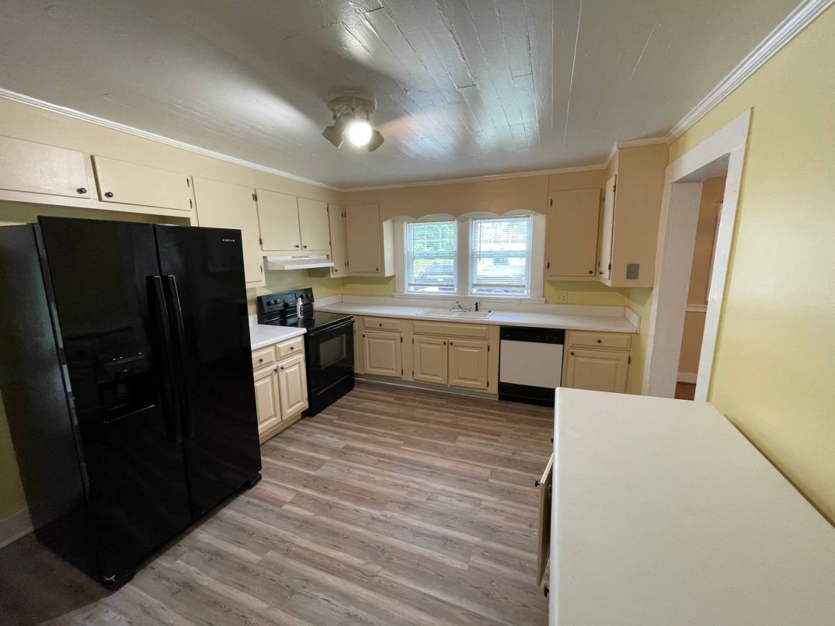 House for rent at 439 Pinson Rd NE, Rome, GA 30161