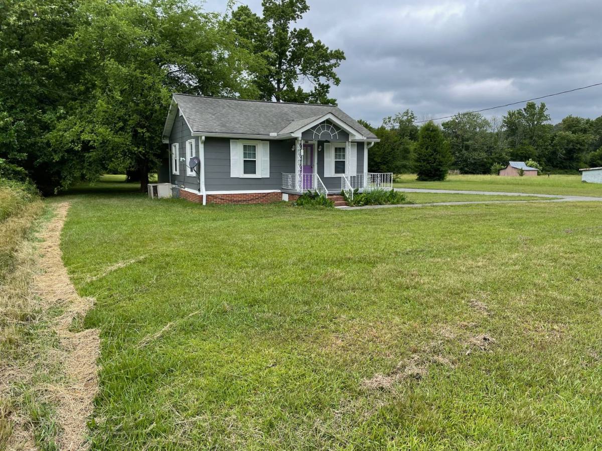 House for rent at 439 Pinson Rd NE, Rome, GA 30161