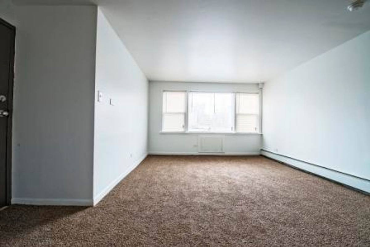 Apartment for rent at 14031 S School St, Riverdale, IL 60827