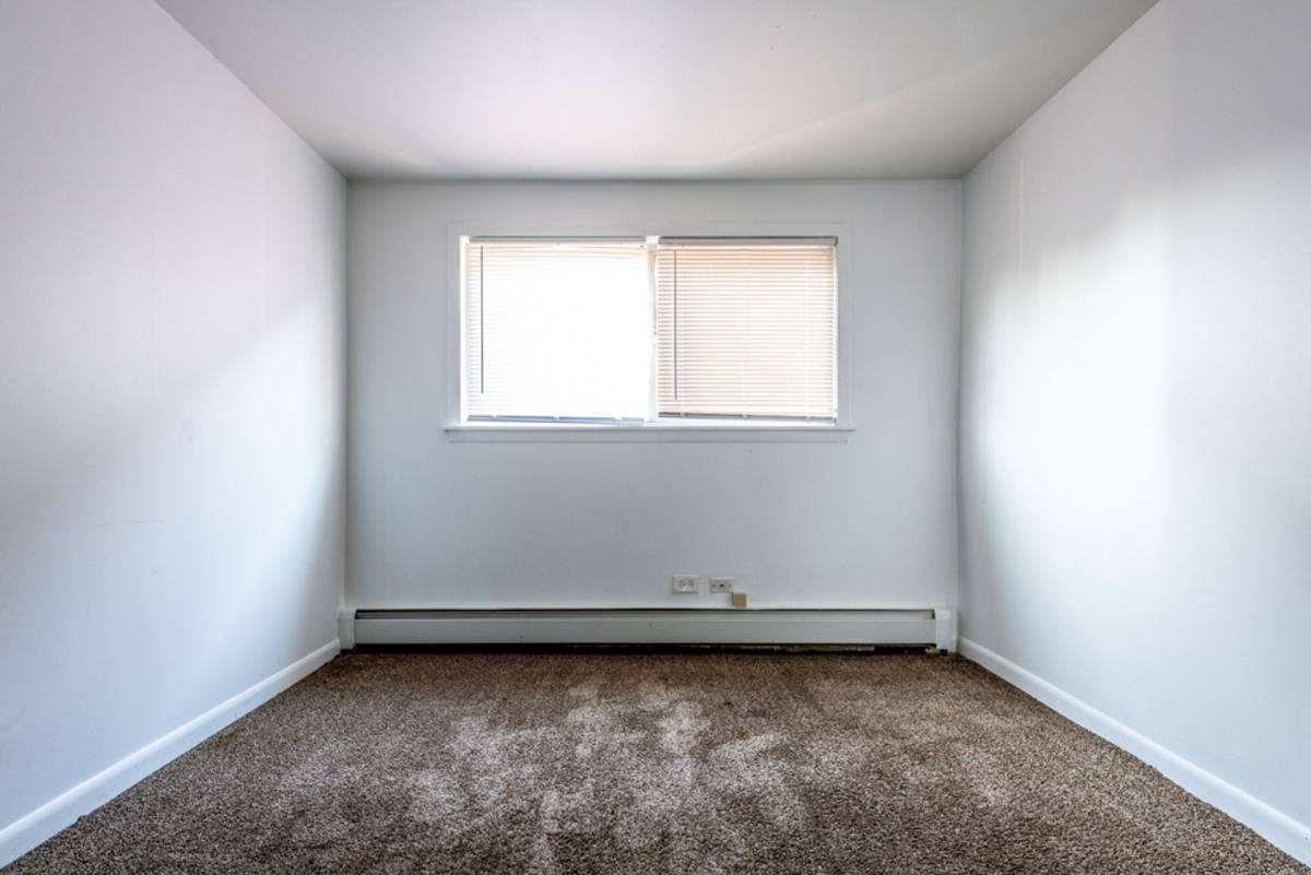 Apartment for rent at 14031 S School St, Riverdale, IL 60827