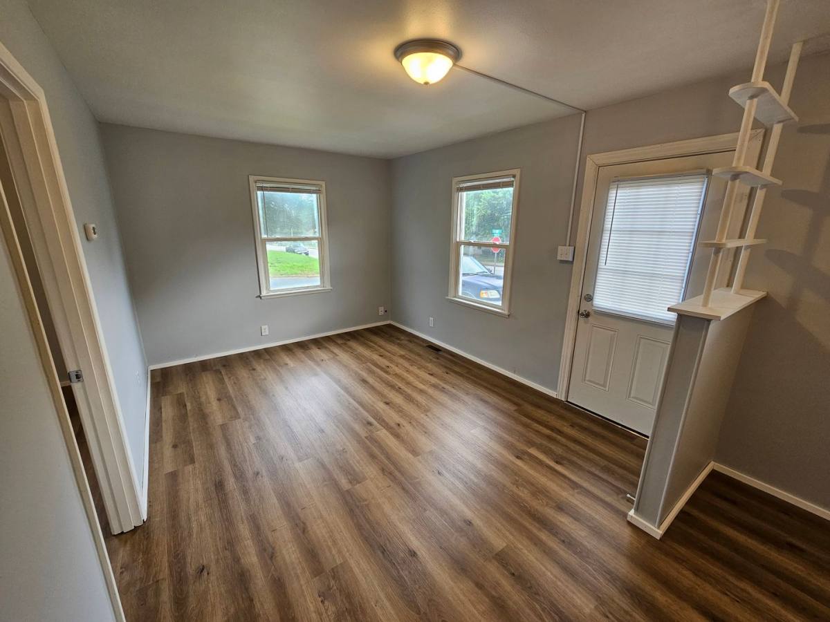 Apartment for rent at 701 W Main St, Union, MO 63084