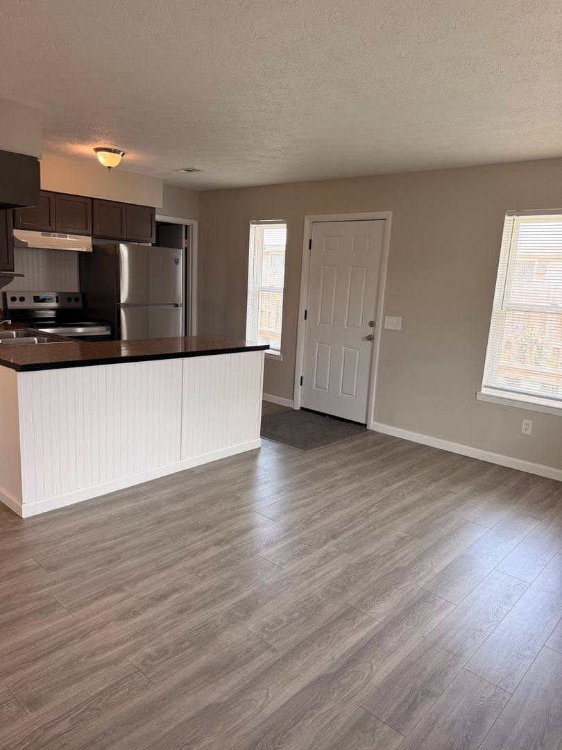 Apartment for rent at 6218 Hilltop Ave, Panama City, FL 32408