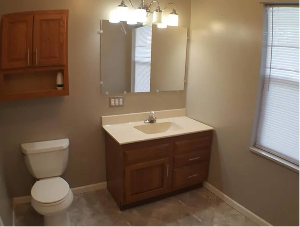 House for rent at 2092 Garfield Ave, Dubuque, IA 52001