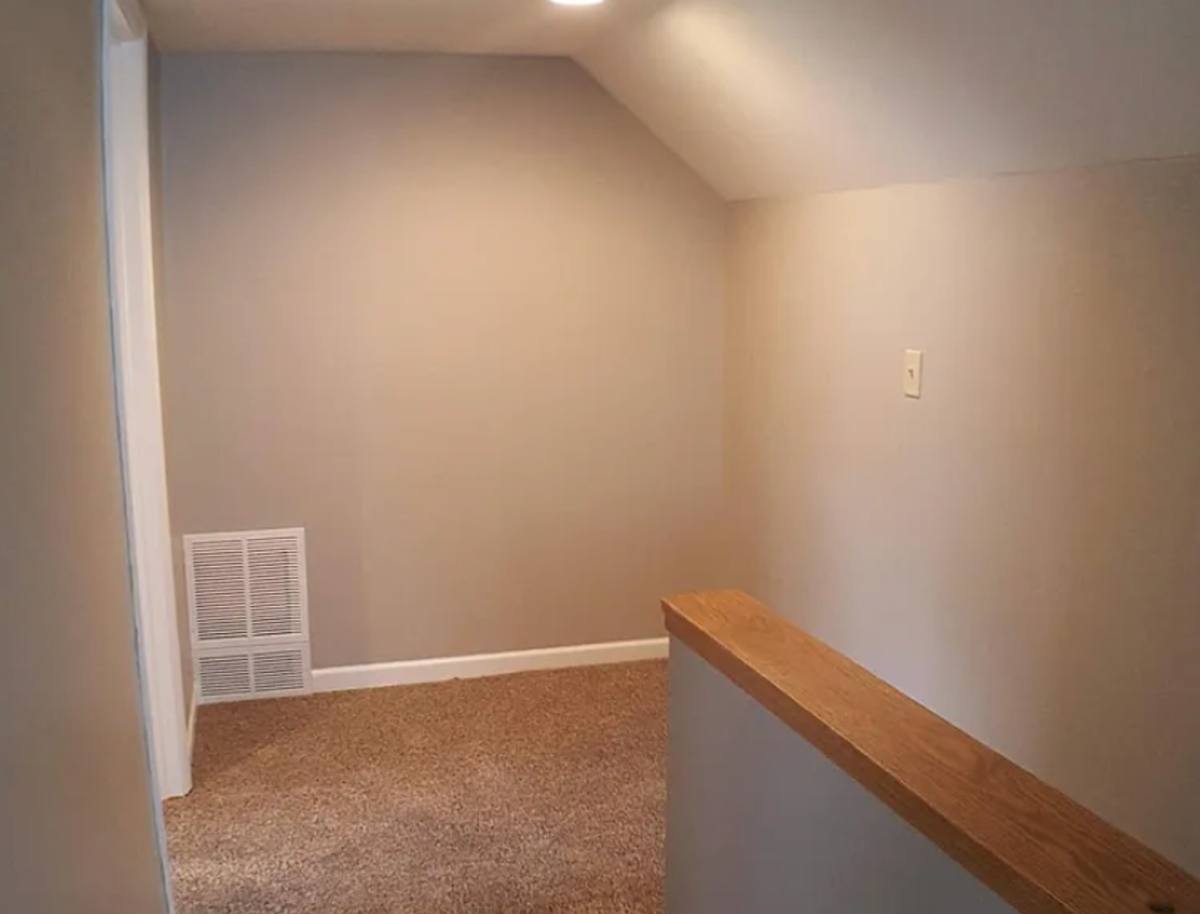 House for rent at 2092 Garfield Ave, Dubuque, IA 52001