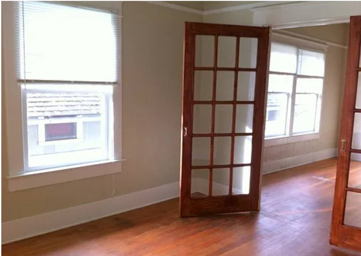 Apartment for rent at 1014 SE Pine St, Roseburg, OR 97470
