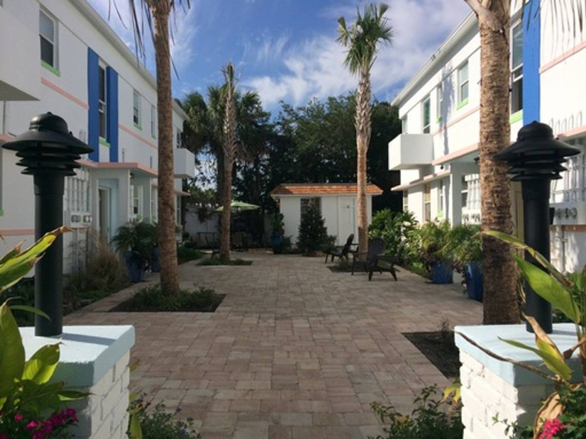 Apartment for rent at 920-928 N 2nd St, Jacksonville Beach, FL 32250