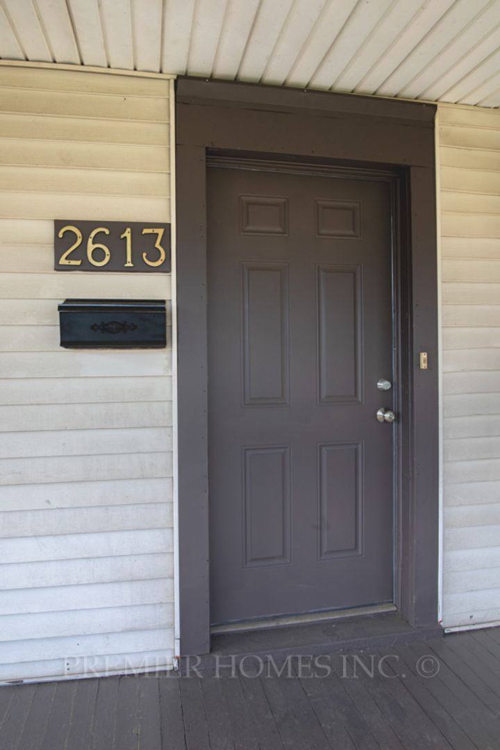 House for rent at 2613 4th St NW, Canton, OH 44708