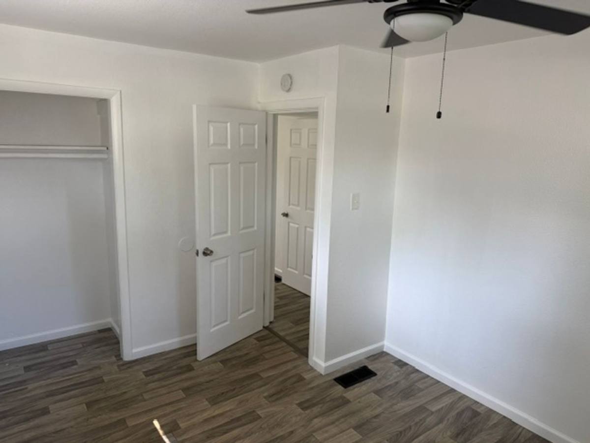 House for rent at 2008 Delores, East Saint Louis, IL 62206