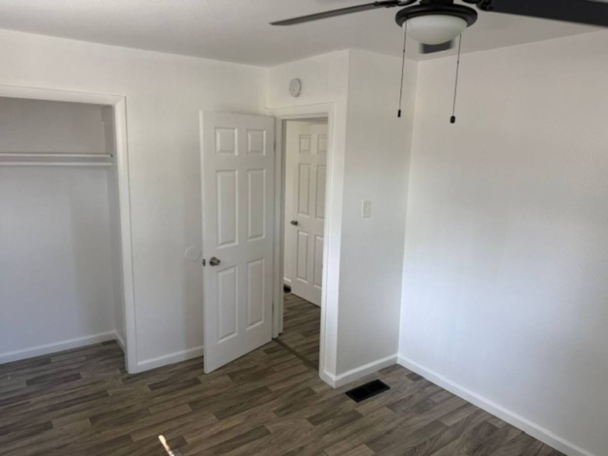 House for rent at 2008 Delores, East Saint Louis, IL 62206