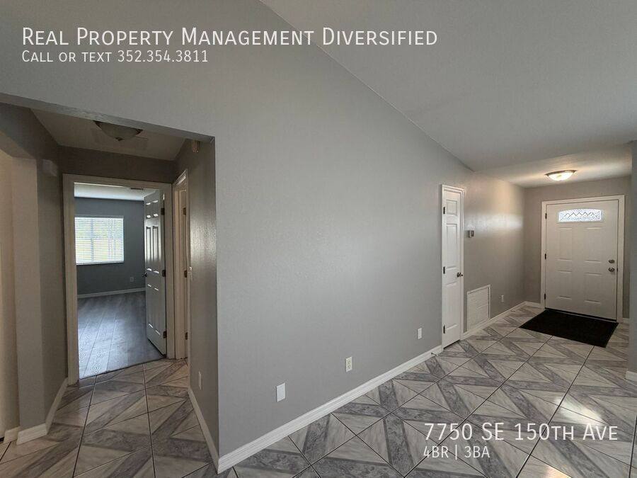House for rent at 7750 SE 150th Ave, Morriston, FL 32668