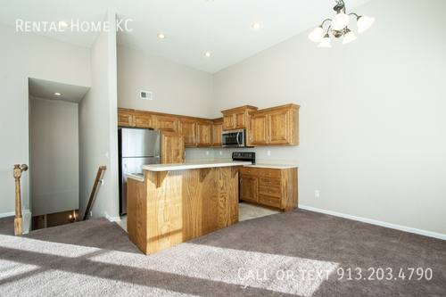 Townhouse for rent at 13145 Nebraska Court, Kansas City, KS 66109