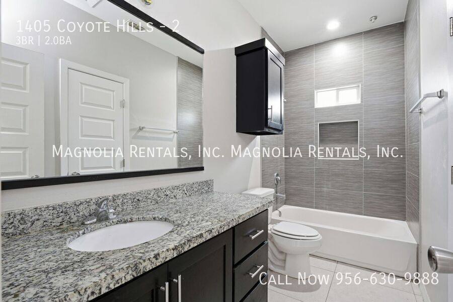 Apartment for rent at 1405 Coyote Hills #2, Edinburg, TX 78541