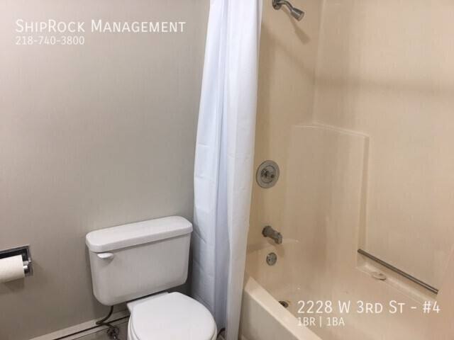 Apartment for rent at 2228 W 3rd St #4, Duluth, MN 55806