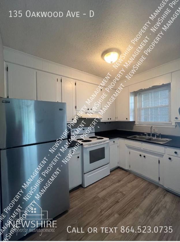 Apartment for rent at 135 Oakwood Ave #D, Spartanburg, SC 29302