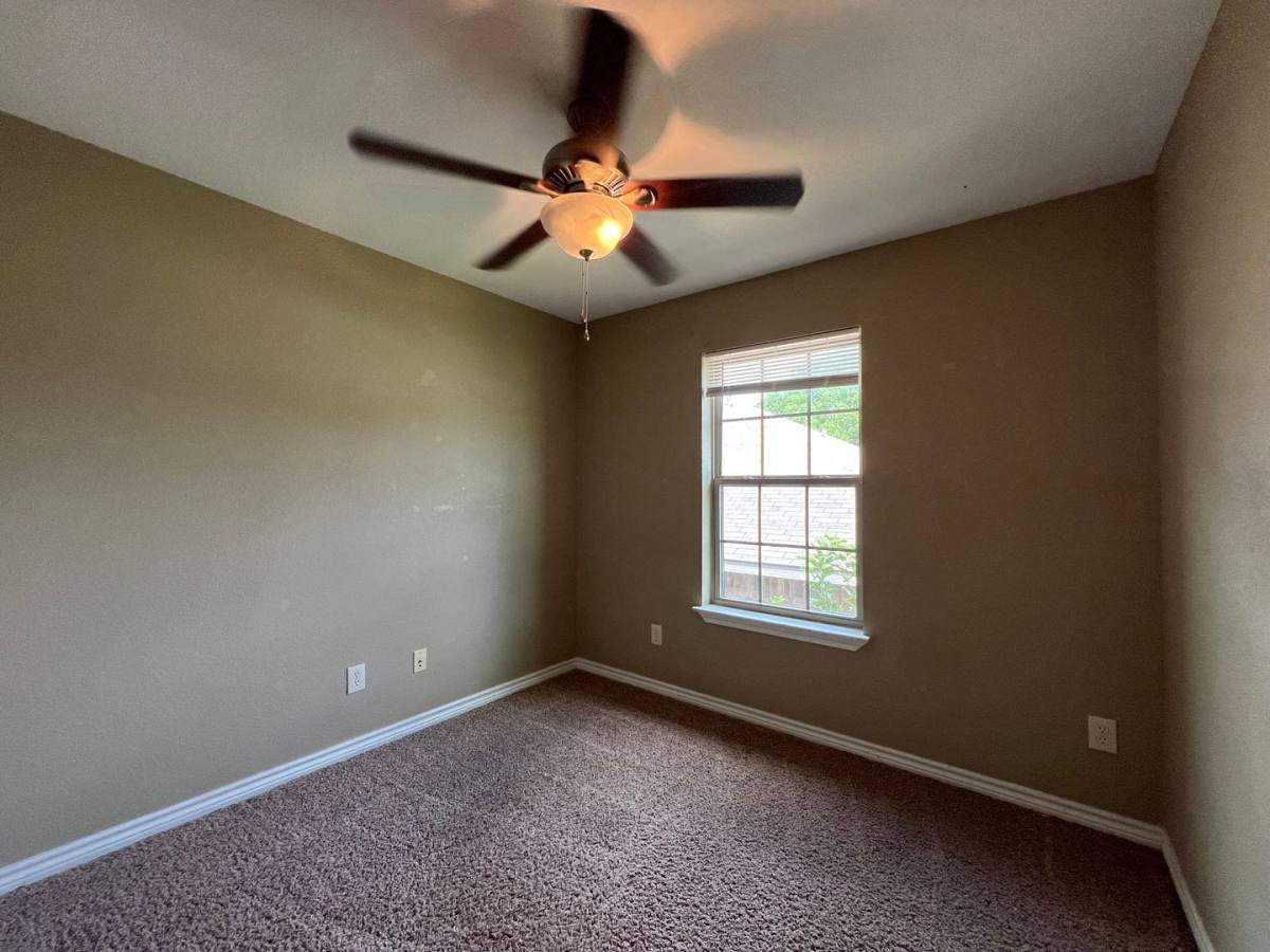 House for rent at 1470 N Belknap St, Stephenville, TX 76401