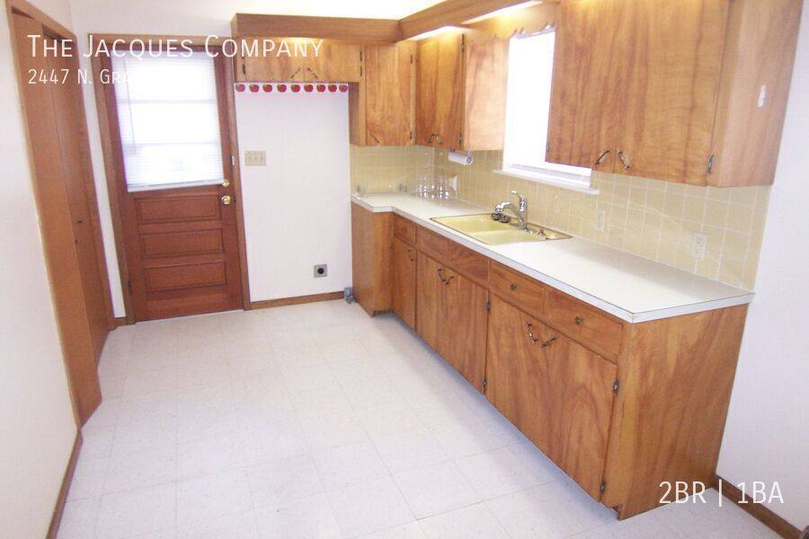 House for rent at 2447 N Grant Ave, Springfield, MO 65803