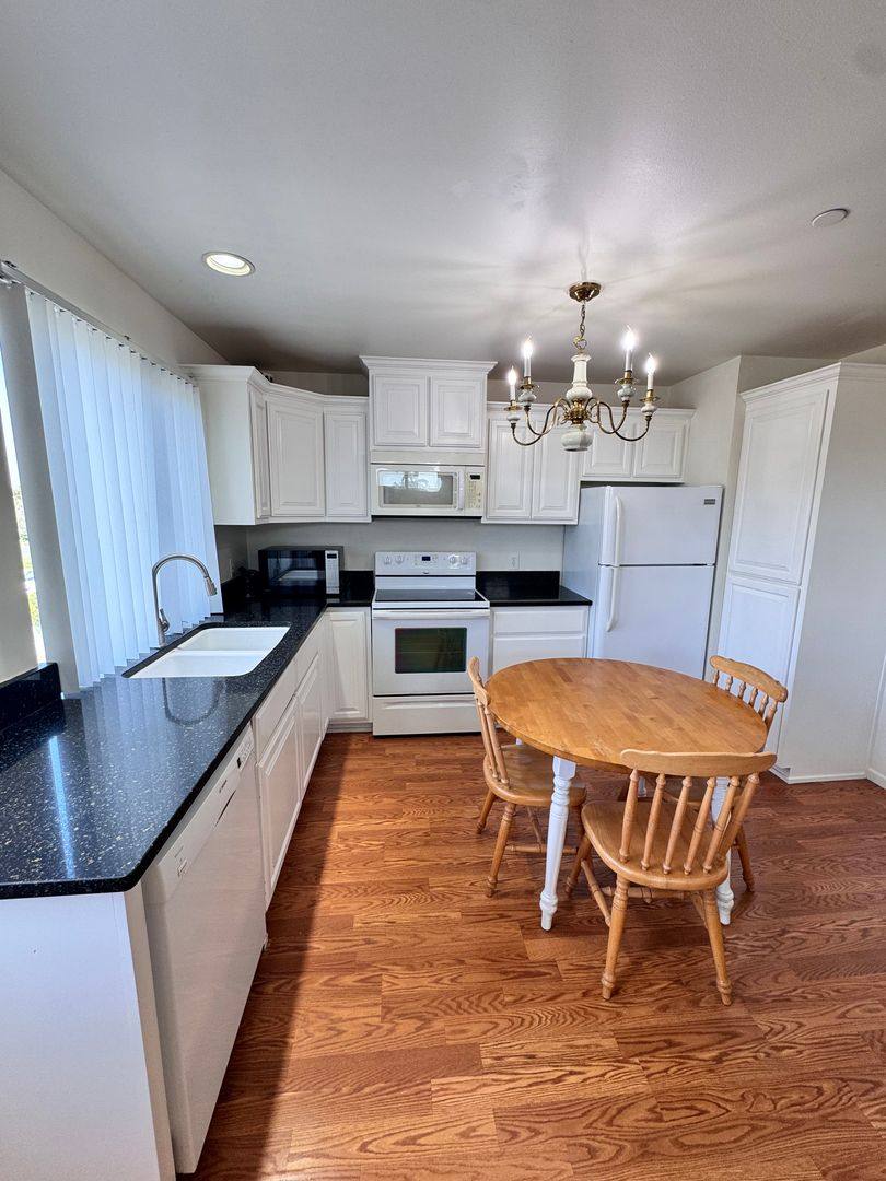 House for rent at 3190 Claremore, Long Beach, CA 90808